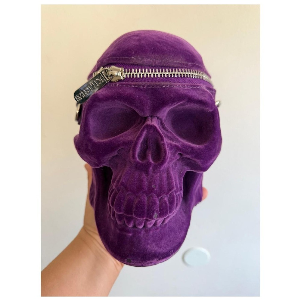 Killstar grave digger skull backpack purple velvet - Picture 2 of 8